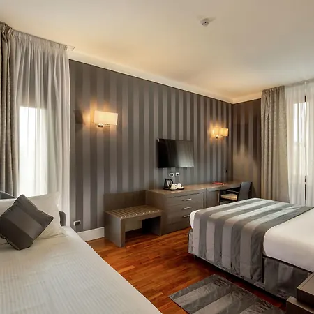 Monti Palace Szálloda 4*