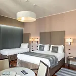 Monti Palace Szálloda 4*