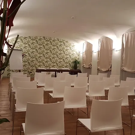 Monti Palace Hotel 4*