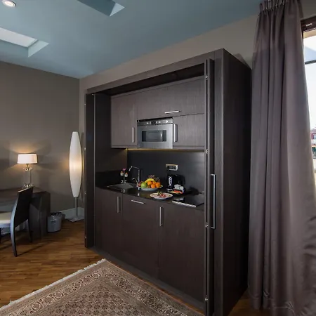 Monti Palace 4* Rome