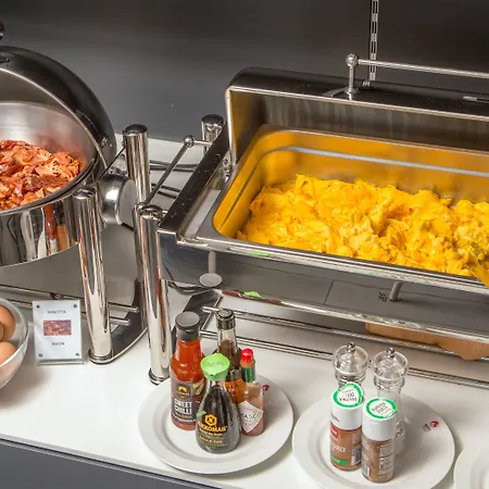 Monti Palace Hotel 4*