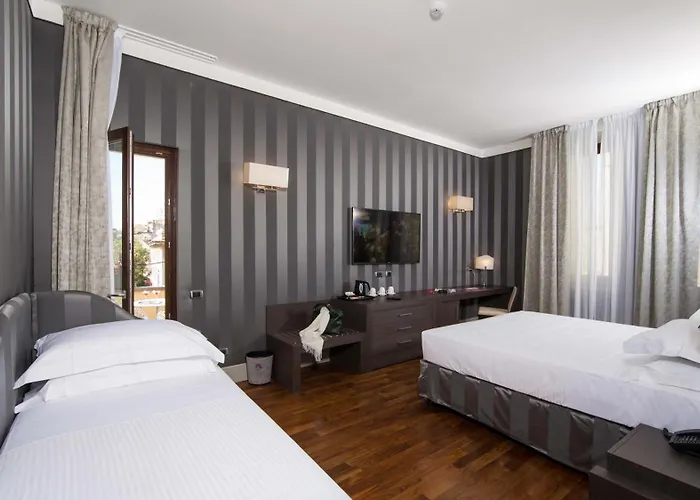 Monti Palace Hotel 4*